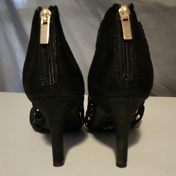 Sexy Black Cage Heels with Stiletto Design - Picture 3 of 4